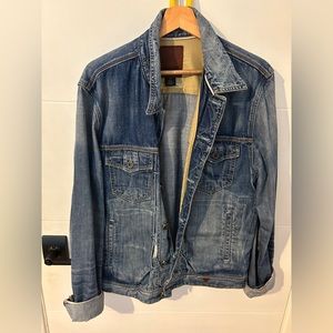 Guess vintage Jean jacket size large